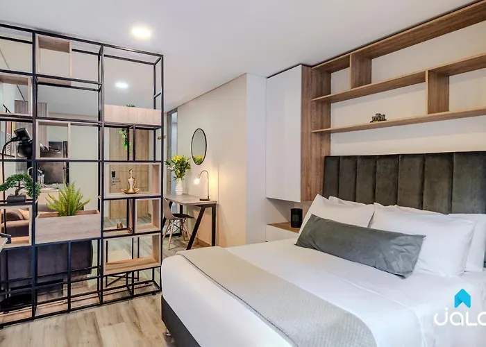 Modern Loft In 94 St