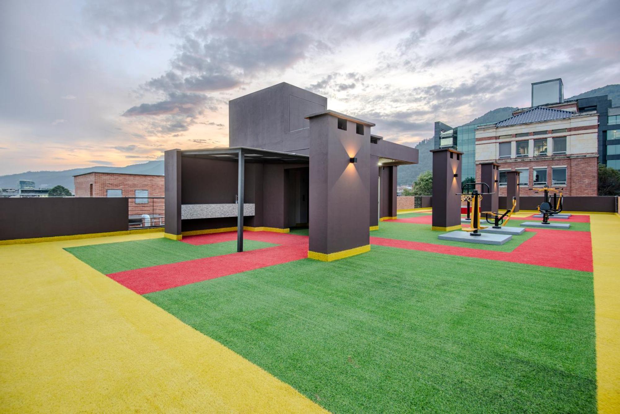 Modern Loft In 94 St * Bogota